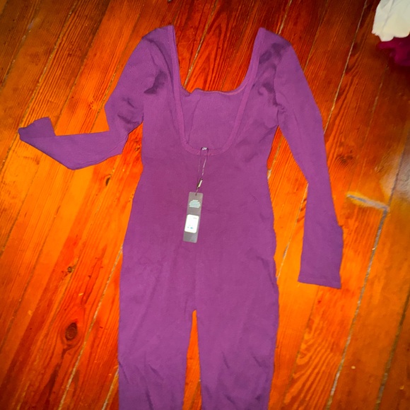 Fashion Nova Deep Purple Ribbed Garment NWT Hailey snatched jumpsuit xl - Picture 3 of 4